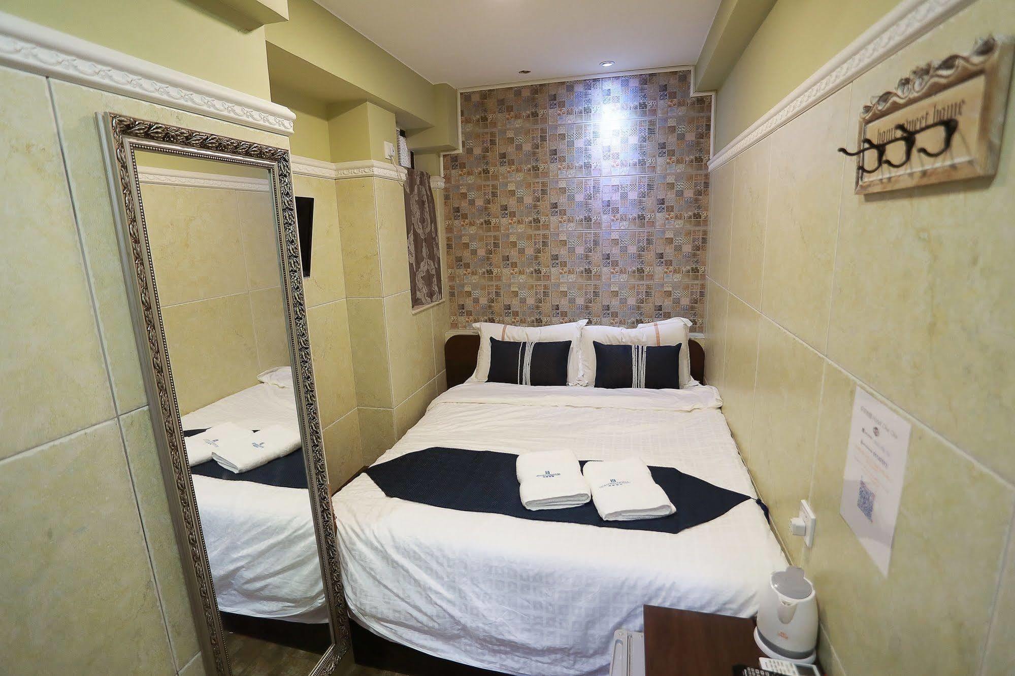 Grand Inn Hong Kong Bagian luar foto